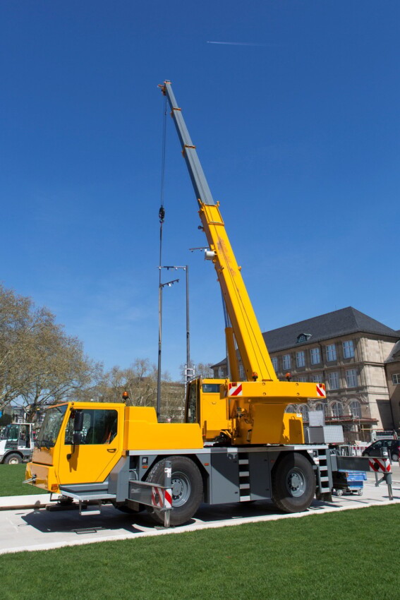 crane with raised arm