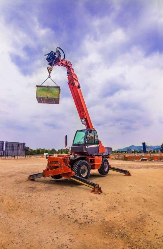mobile crane with load