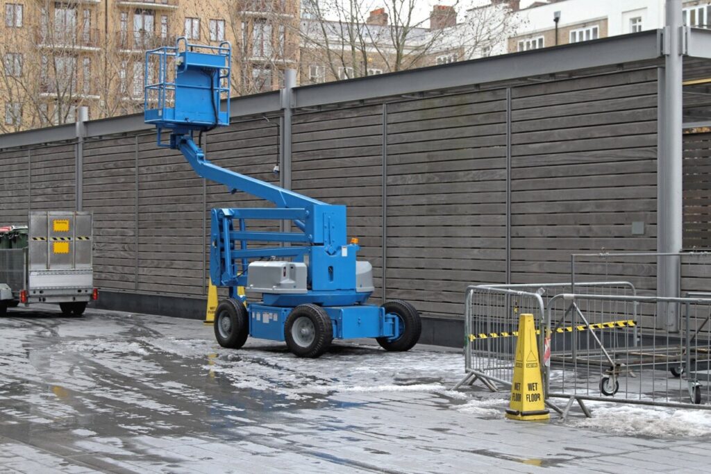 small aerial lift